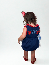 Load image into Gallery viewer, Girls Pinch-N-Peel Bubble
