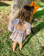 Load image into Gallery viewer, Girls Finley Floral Printed Diaper Set
