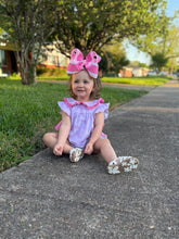 Load image into Gallery viewer, Girls Bow So Special Bubble
