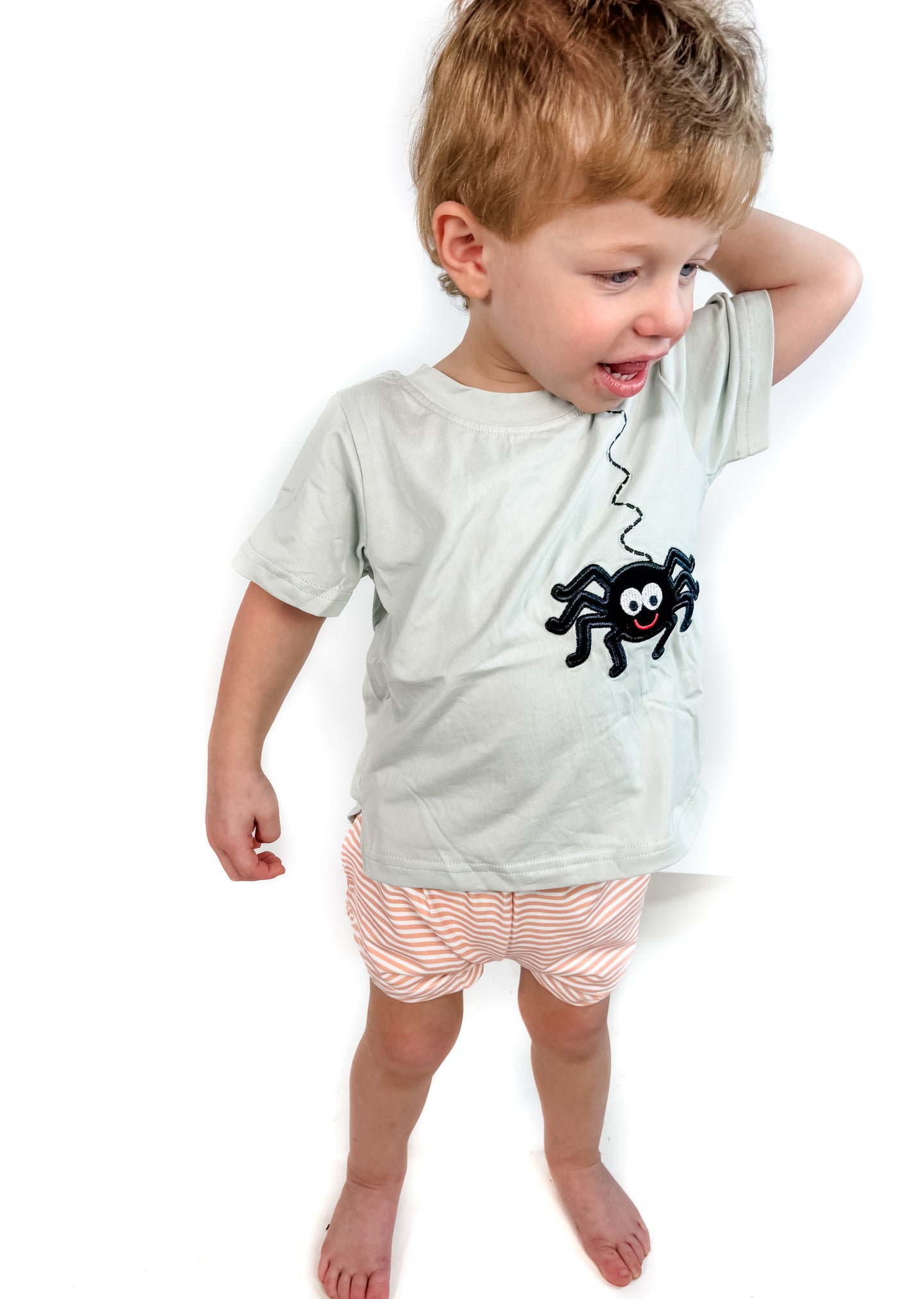 FALL FINALE; BOYS CREEPY CRAWLIES SHORT SET