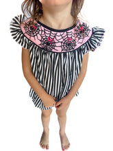 Load image into Gallery viewer, GIRLS SPOOKY SZN SMOCKED BUBBLE
