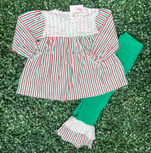 Load image into Gallery viewer, Girls Peppermint Stripe Ruffle Pant Set
